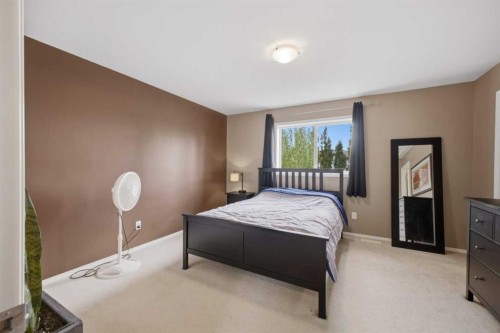 44 Arthur Close, Red Deer, AB 