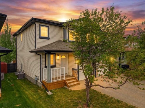 44 Arthur Close, Red Deer, AB 