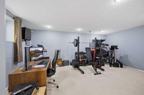 44 Arthur Close, Red Deer, AB 