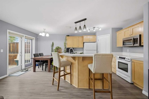 44 Arthur Close, Red Deer, AB 