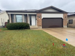 16 Hermary Street Red Deer, AB T4N 6E7