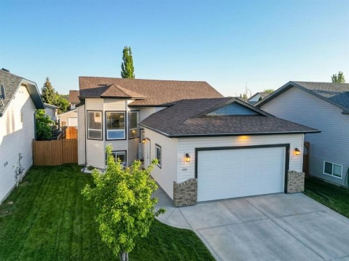 355 Duston Street  Red Deer, AB T4R 3J9