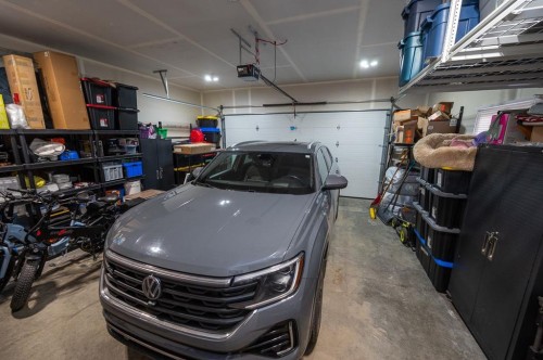 355 Duston Street, Red Deer, AB - Indoor Photo Showing Garage