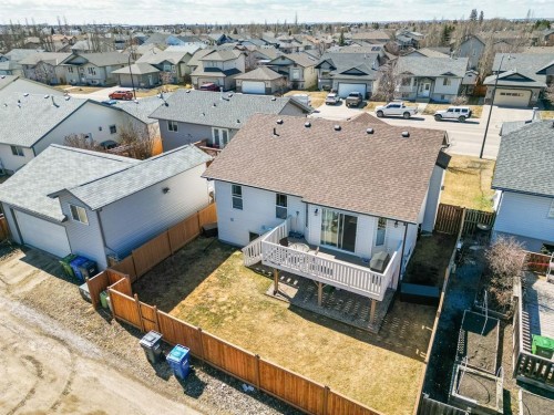 355 Duston Street, Red Deer, AB - Outdoor