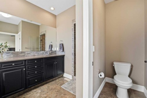 23 Westside Close, Rural Lacombe County, AB 