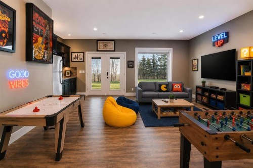 23 Westside Close, Rural Lacombe County, AB 