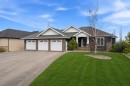 23 Westside Close, Rural Lacombe County, AB 