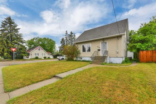4030 51A Street, Red Deer, AB - Outdoor