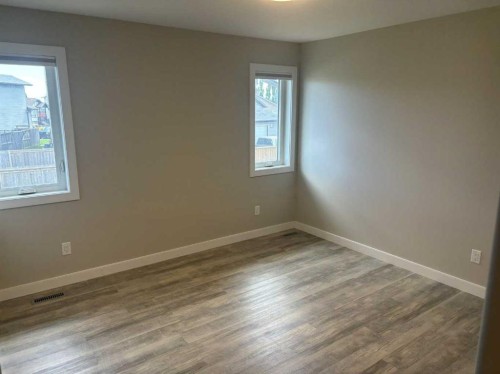 727 Cypress Lane, Springbrook, AB 