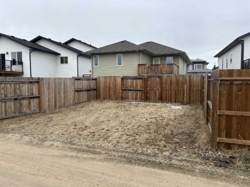 727 Cypress Lane, Springbrook, AB 