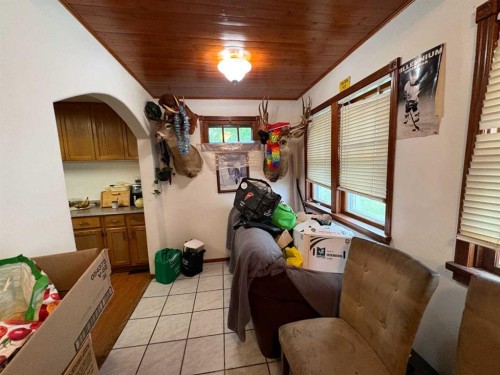 4716 48 Avenue, Rocky Mountain House, AB 
