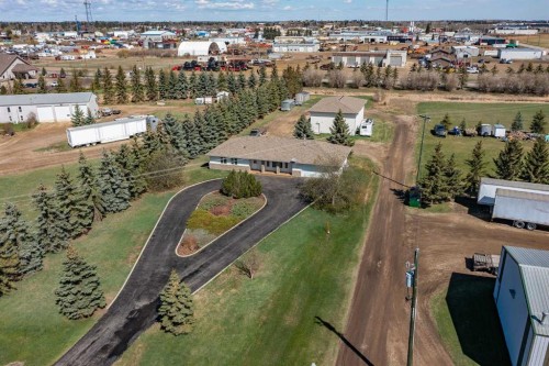 4504 45 Avenue, Lacombe, AB - Outdoor With View