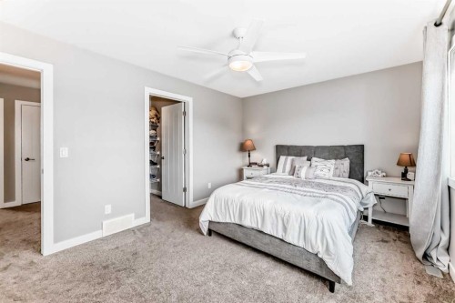 14 Aurora Boulevard, Blackfalds, AB 