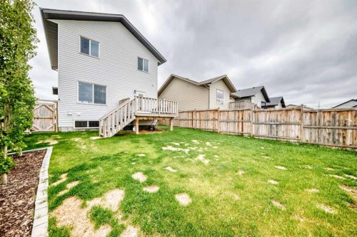 14 Aurora Boulevard, Blackfalds, AB 