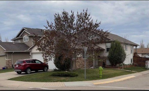 194 Webster Street  Red Deer, AB T4N 7G9