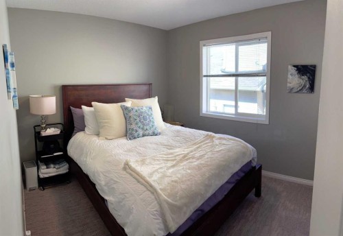 194 Webster Drive, Red Deer, AB - Indoor Photo Showing Bedroom