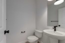 371 Fireside Drive, Cochrane, AB  - Indoor Photo Showing Bathroom 