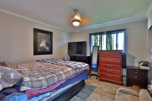 229 Parkview Dr, Wetaskiwin, AB 