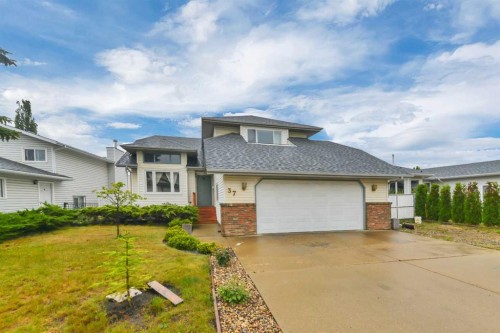 37 Denovan Crescent, Red Deer, AB 
