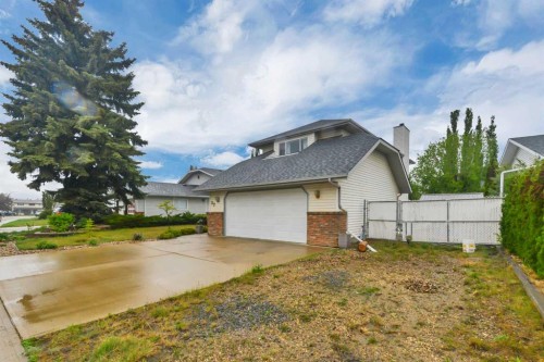 37 Denovan Crescent, Red Deer, AB 