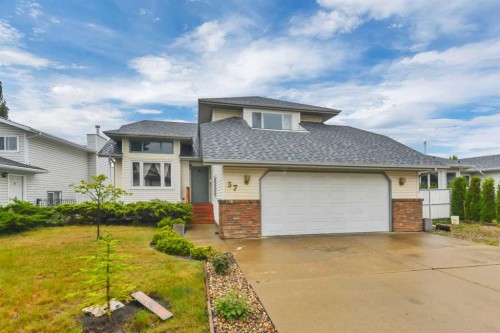 37 Denovan Crescent, Red Deer, AB 