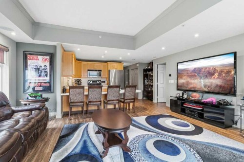 401-5100 Lakeshore Drive, Sylvan Lake, AB - Indoor Photo Showing Living Room