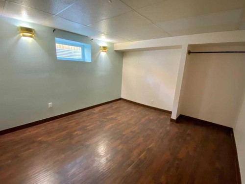 6302 Marler Drive, Camrose, AB - Indoor