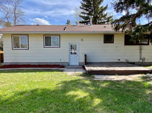 6302 Marler Drive, Camrose, AB - Outdoor