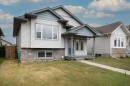 658 Red Oak Close, Springbrook, AB 