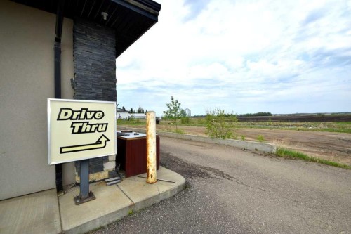 5002 51, Grassland, AB 