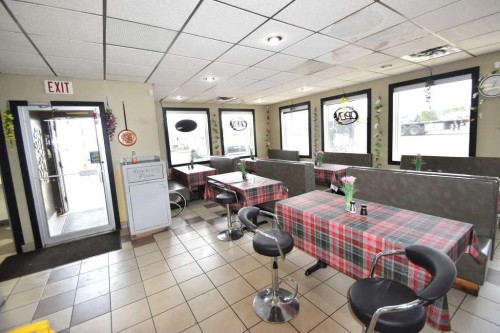 5002 51, Grassland, AB 