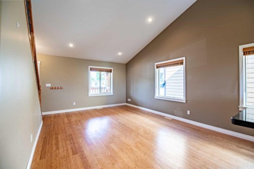 4024-25054 South Pine Lake Road, Rural Red Deer County, AB - Indoor Photo Showing Other Room