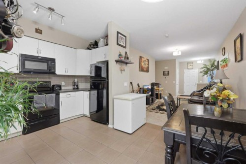 3 Greenhouse Place, Red Deer, AB 
