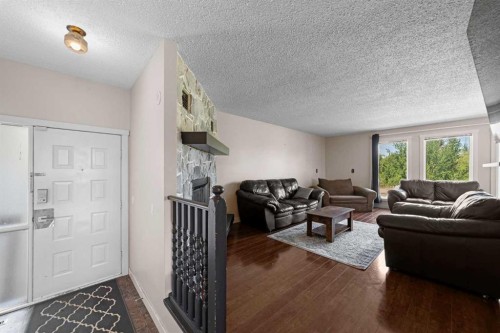 5407 48 Avenue, Killam, AB 