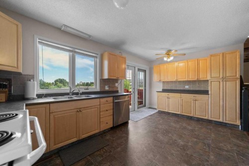 5407 48 Avenue, Killam, AB 
