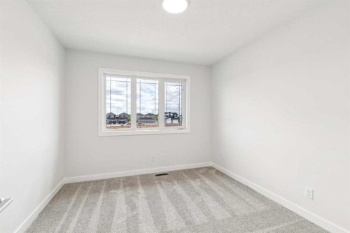 139 Dawson Wharf Mount, Chestermere, AB 