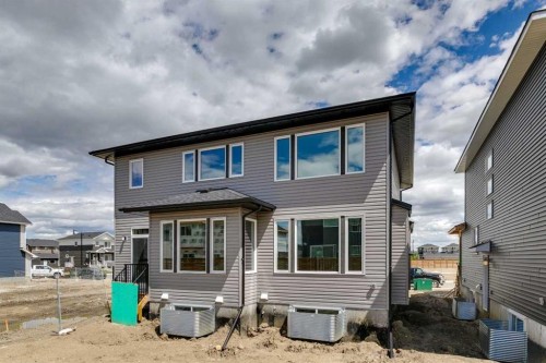 139 Dawson Wharf Mount, Chestermere, AB 