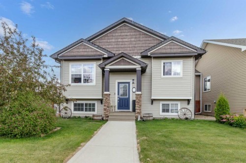 22 Rogers Road, Sylvan Lake, AB 