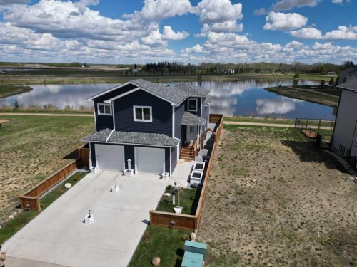 6812 50 Avenue  Camrose, AB T4V 5G1