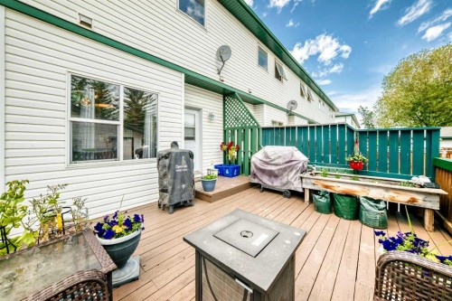 21 Amer Close, Red Deer, AB 