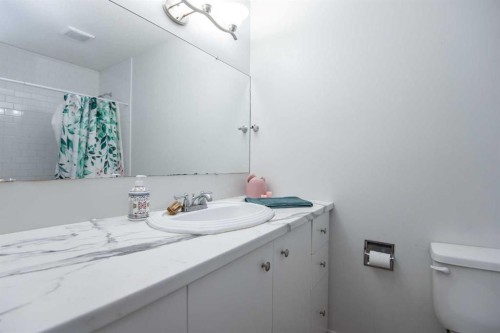 105 Bell Street, Red Deer, AB 
