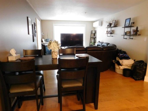 203-5901 71 Avenue, Rocky Mountain House, AB - Indoor