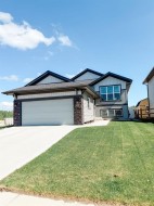 4431 53 Street Rocky Mountain House, AB T4T 0C3