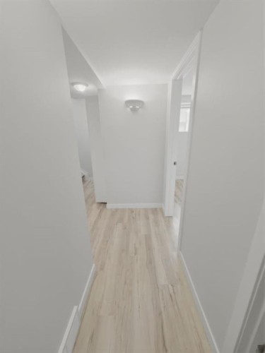 39-103 Addington Drive, Red Deer, AB - Indoor Photo Showing Other Room