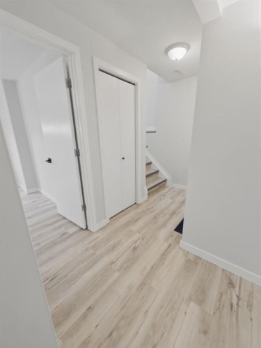 39-103 Addington Drive, Red Deer, AB - Indoor Photo Showing Other Room