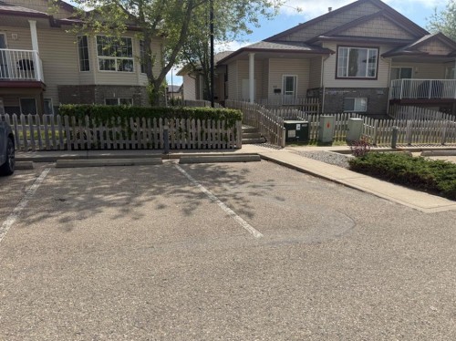 39-103 Addington Drive, Red Deer, AB - Outdoor