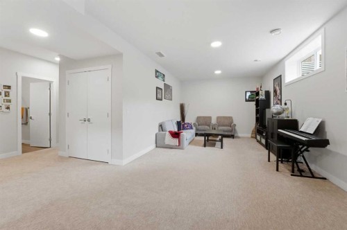 77 Murphy Close, Blackfalds, AB - Indoor