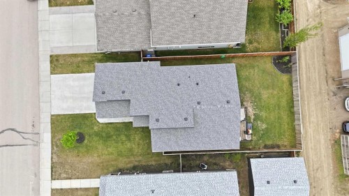 77 Murphy Close, Blackfalds, AB - Outdoor