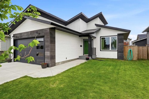 77 Murphy Close, Blackfalds, AB - Outdoor