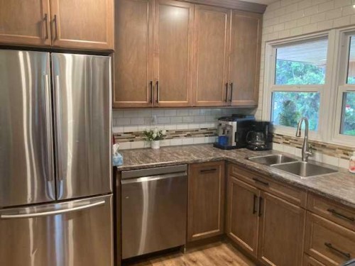 3, 26575 Hwy 11, Rural Red Deer County, AB 